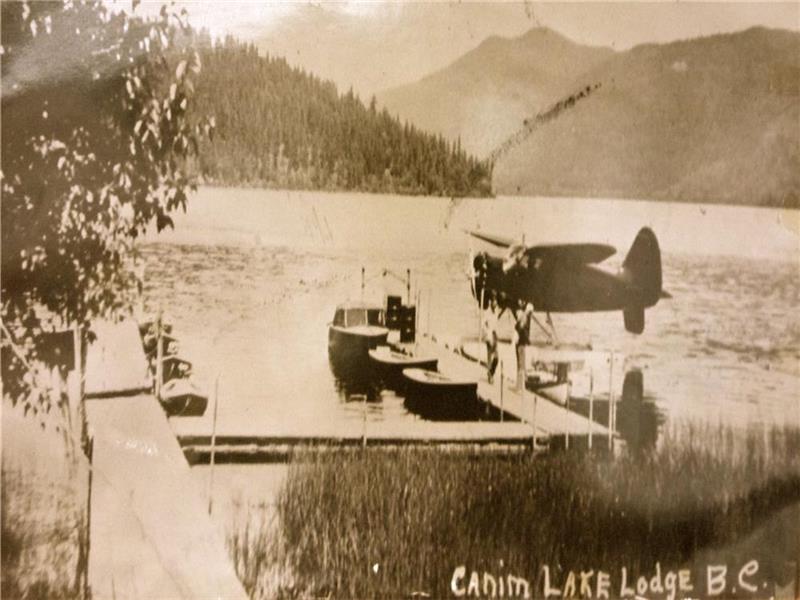 DickMeadows Cottage on Canim Lake 100 Mile House Cottage Rental PL