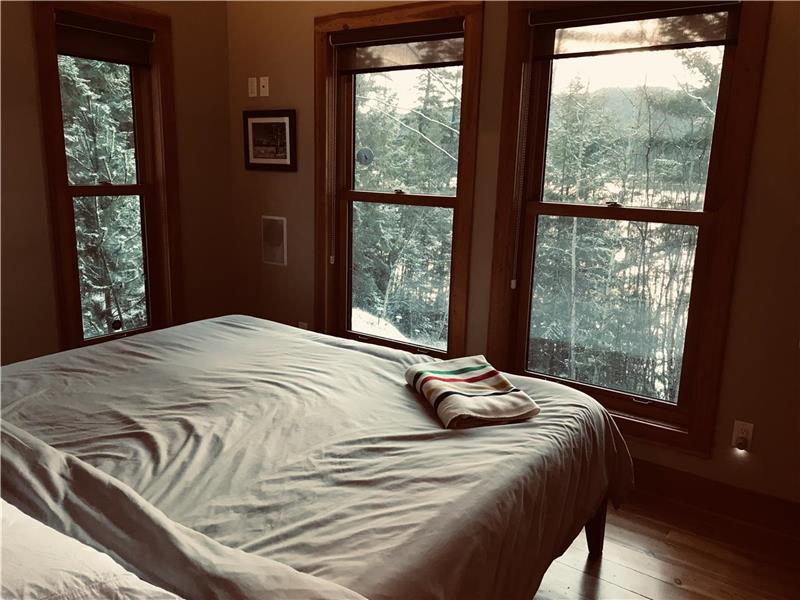 DickMeadows Cottage on Canim Lake 100 Mile House Cottage Rental PL