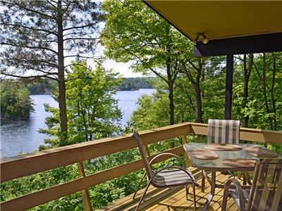 Cottage in the Treetops