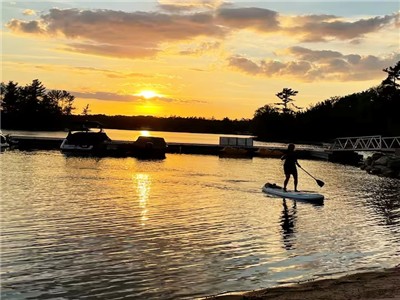 Large Waterfront Cottage on Georgian Bay - Less than 2 Hours North of GTA