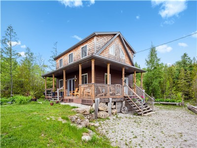 3Bdr/2Bath Sunny Meadow Retreat Cottage – Lake Huron Hideaway in the Heart of Bruce Peninsula